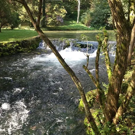 Villa Vrelo Bosne *